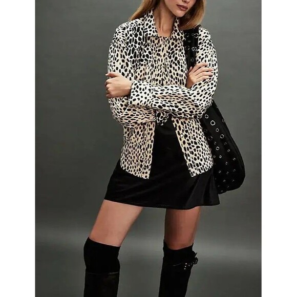 Free People We The Free Calico Flannel Shirt Top Snow Leopard Printed XL 286275 - Picture 5 of 9